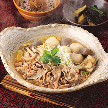 牛肉と里芋のみそ煮定食